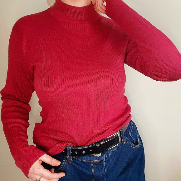 Pure Silk Turtleneck - Picture 4 of 7